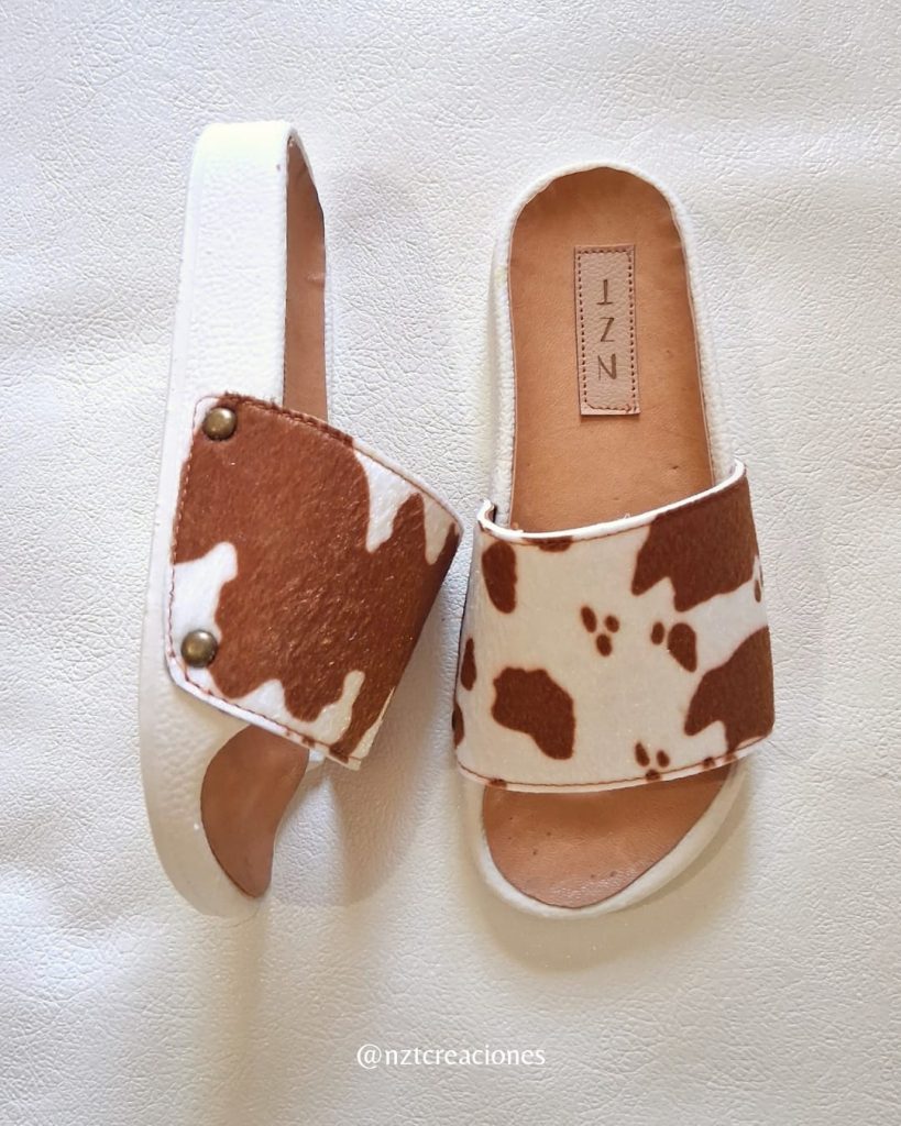 Chancletas Cow
