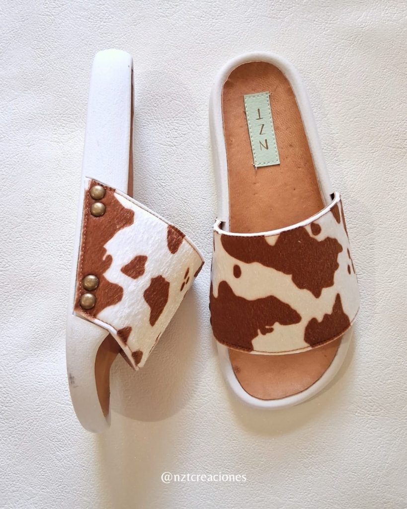 Chancletas Cow