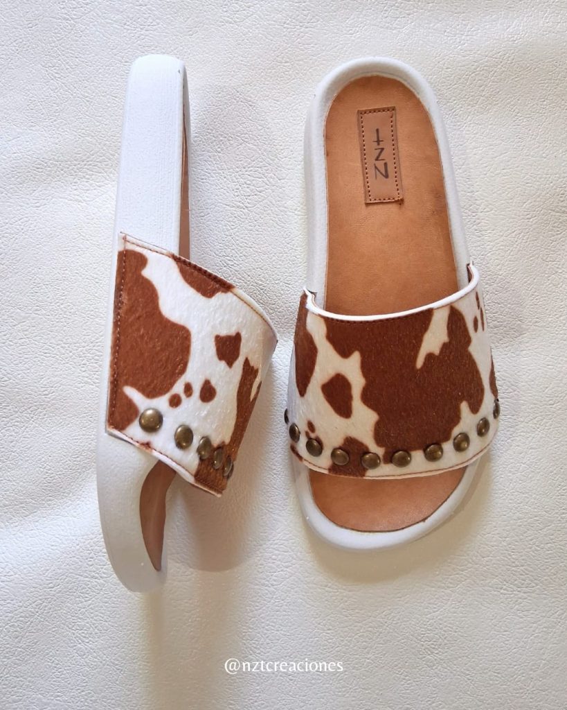 Chancletas Cow