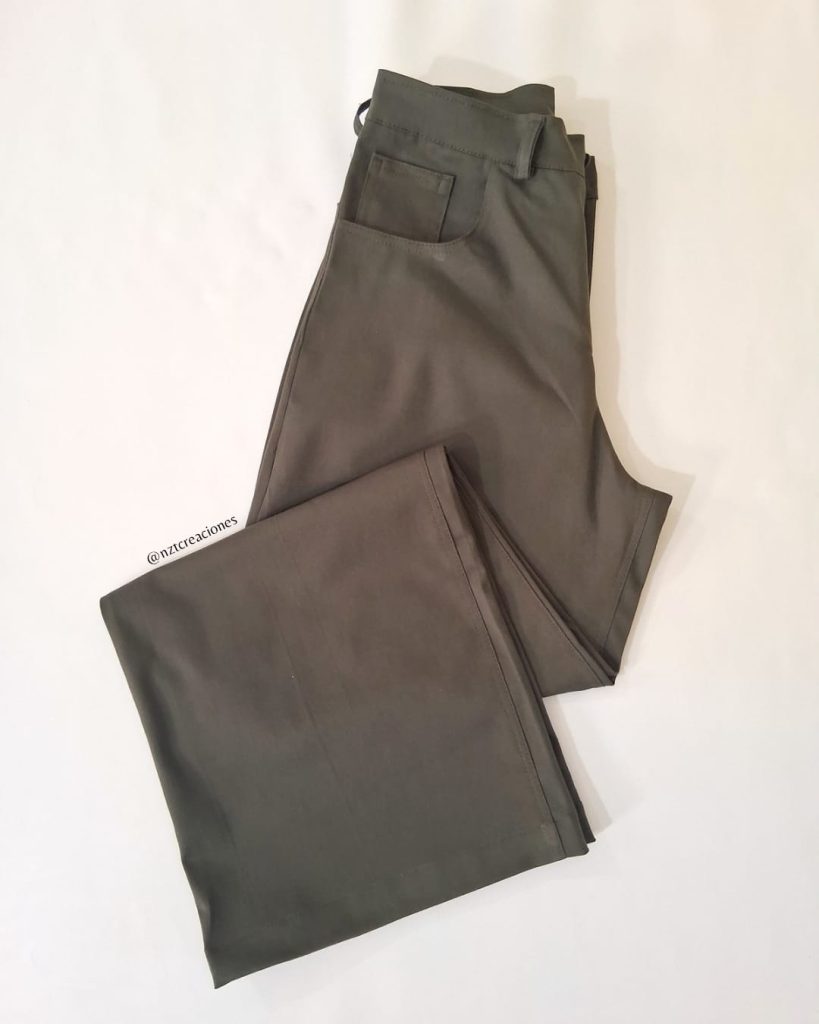 Pantalón de gabardina